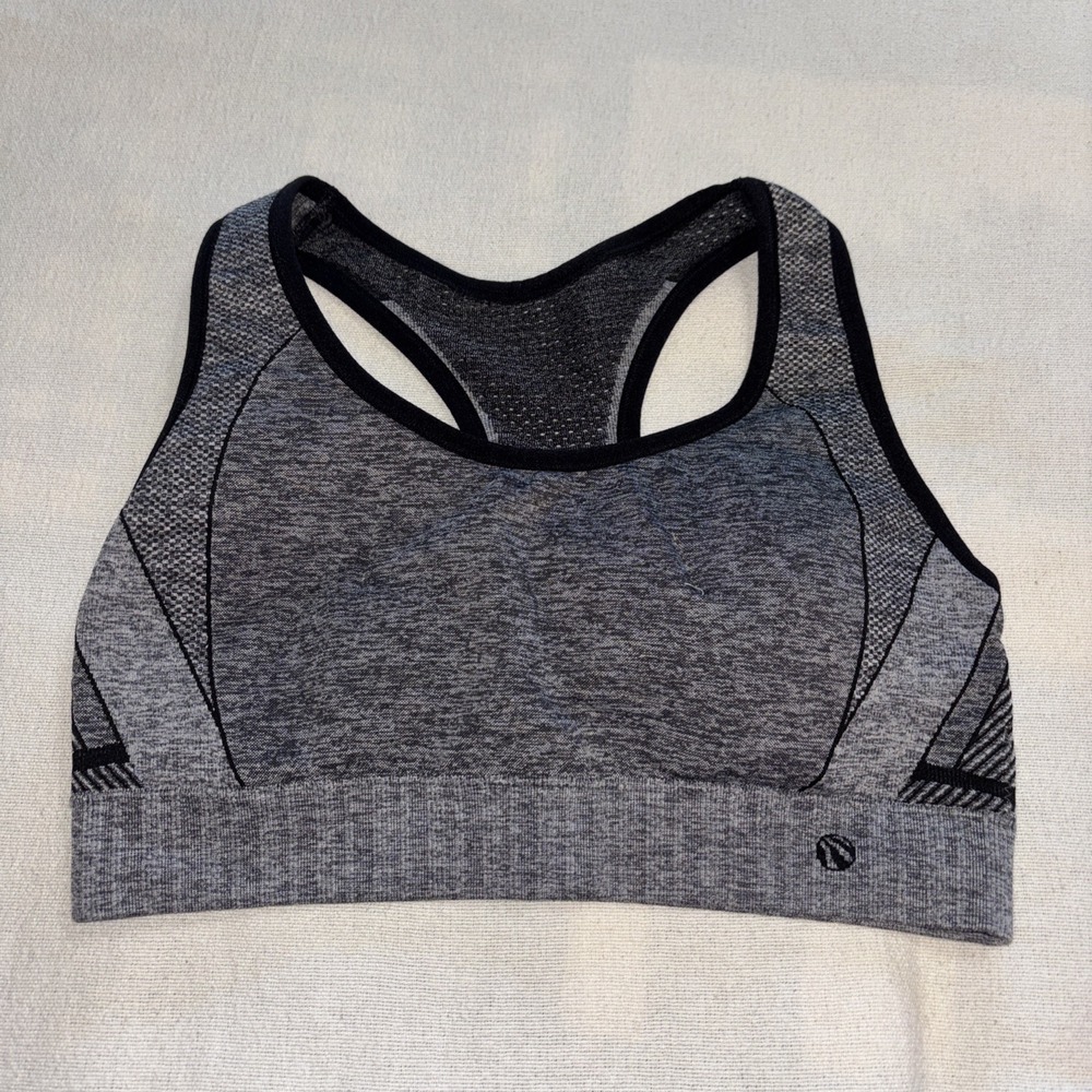 Marika Sport Women's Dry-Wik Knit Racerback Sports Bra Removable Cups Size L 36C